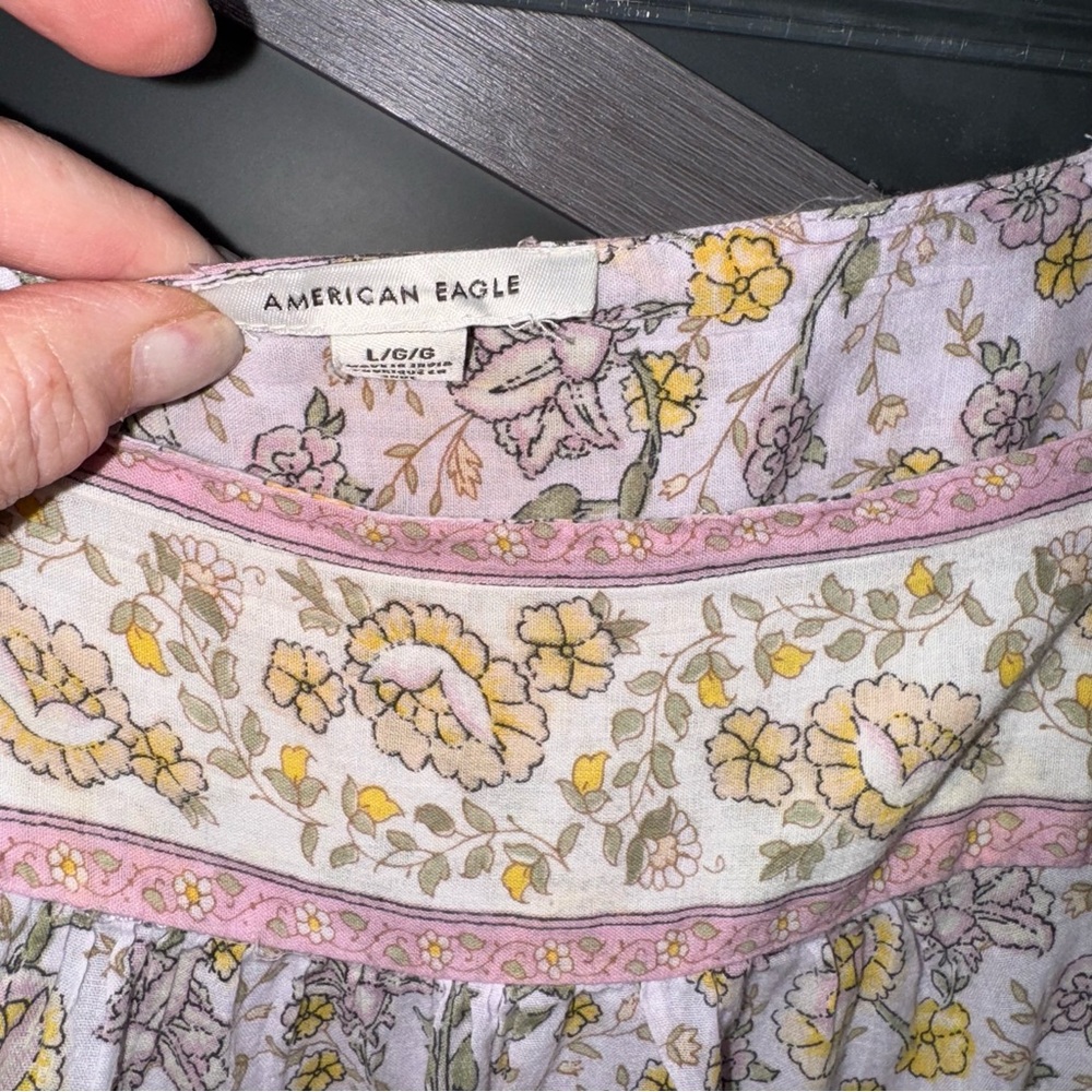 American Eagle Floral Print Women's Top - Picture 3 of 6
